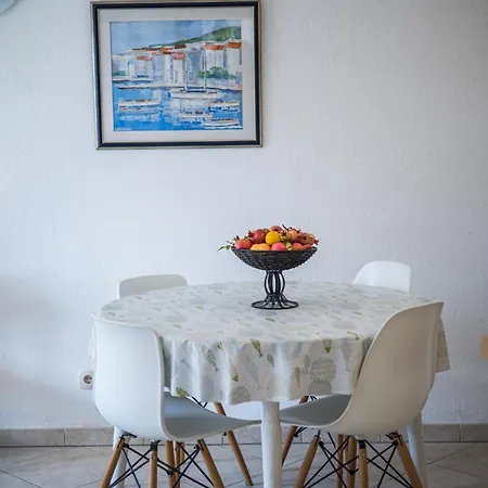 Zoe דירה